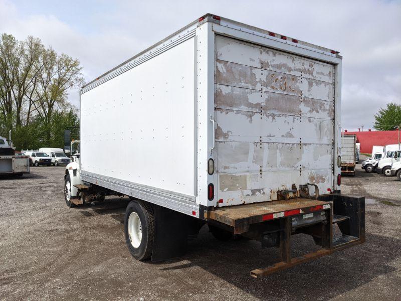 2014 International 4300 Box Truck