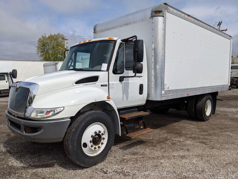 2014 International 4300 Box Truck