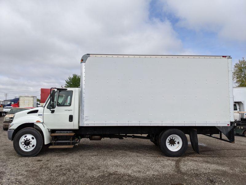 2012 Interntional 4300 Box Truck