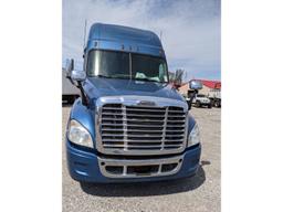 2012 Freightliner CA125 Sleeper