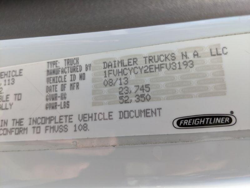 2014 Freightliner M2106 Box Truck