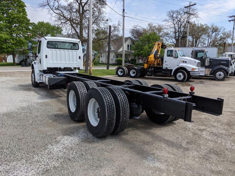 2013 Freightliner M2106 Cab & Chassis