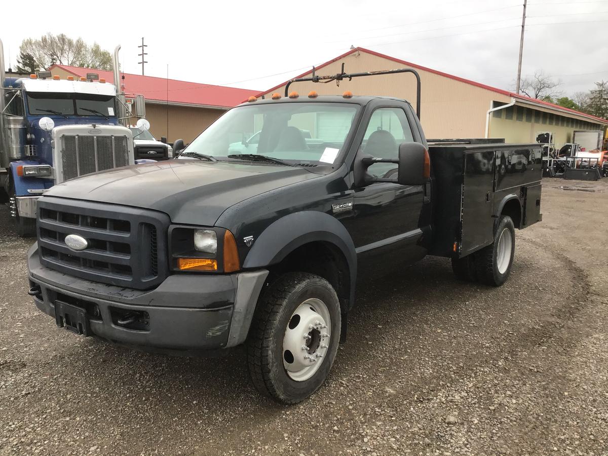 2006 Ford F450 Utility