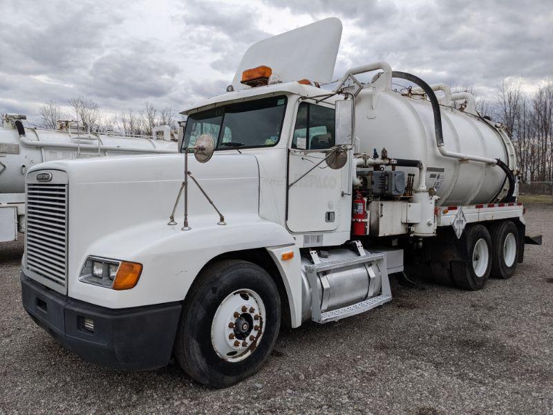 1997 Freightliner FLD120 Vac Truck