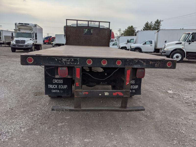 2002 International 4300 Flatbed