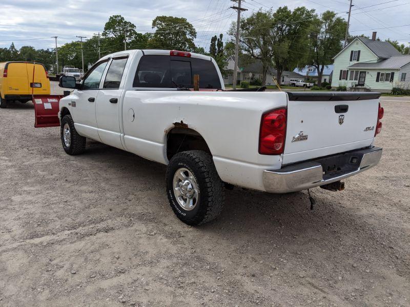 2004 Dodge Ram 2500 Pickup W/ Snowplow