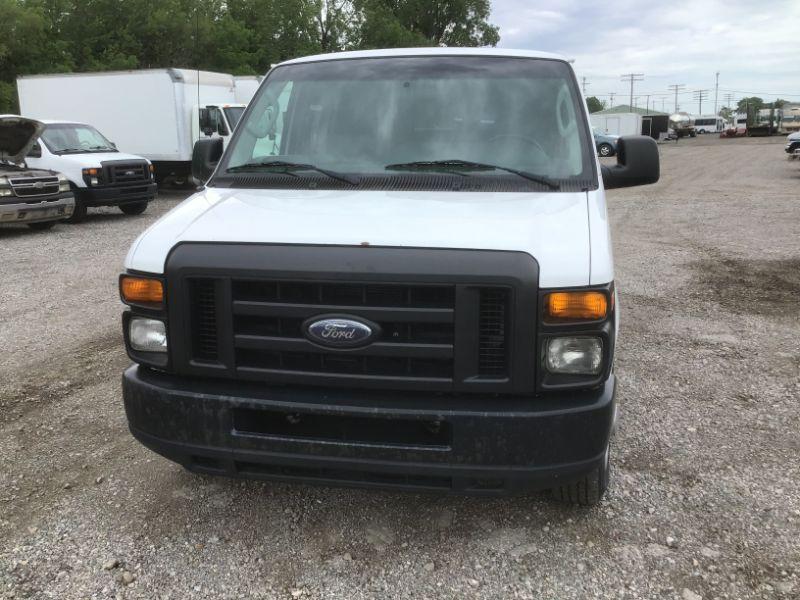 2010 Ford E150 Passanger Van