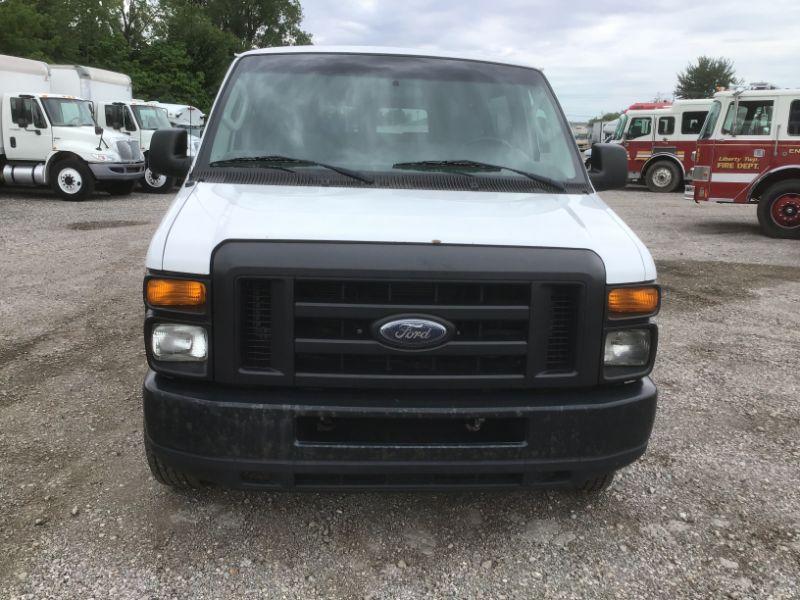 2010 Ford E150 Passanger Van