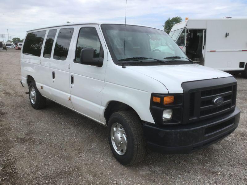 2010 Ford E150 Passanger Van