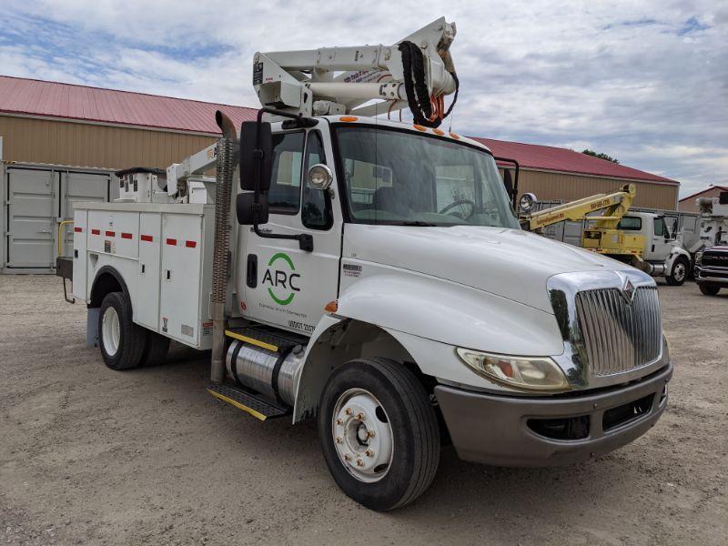 2010 International 4300 Bucket Truck