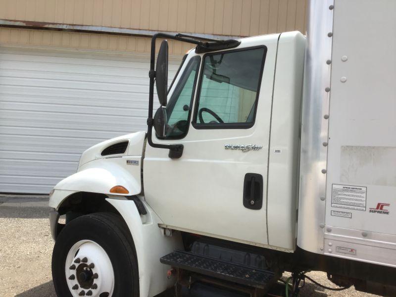 2014 International 4300 Box Truck