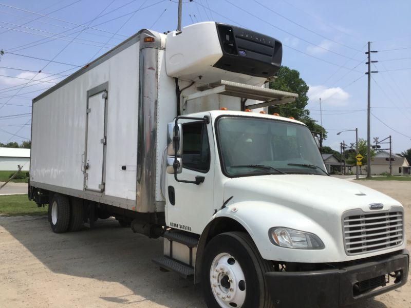 2013 Freightliner Reefer Truck