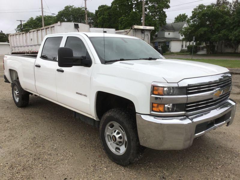 2015 Chevy 2500HD Pickup