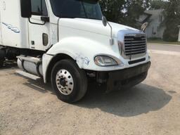 2006 Freightliner CL120 Sleeper