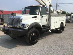 2006 International 7400 Bucket Truck