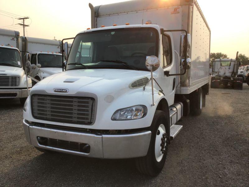 2014 Freightliner M2106 Box Truck