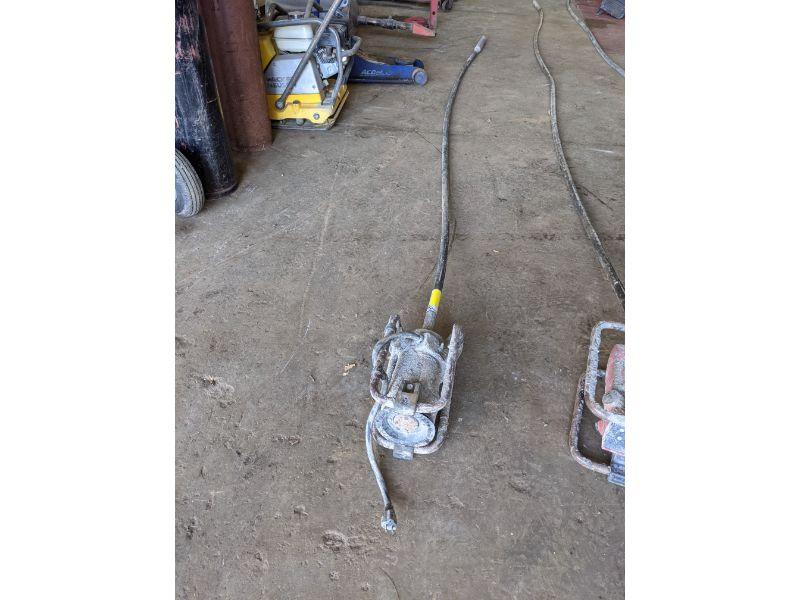 Wyko 10' Concrete Vibrator