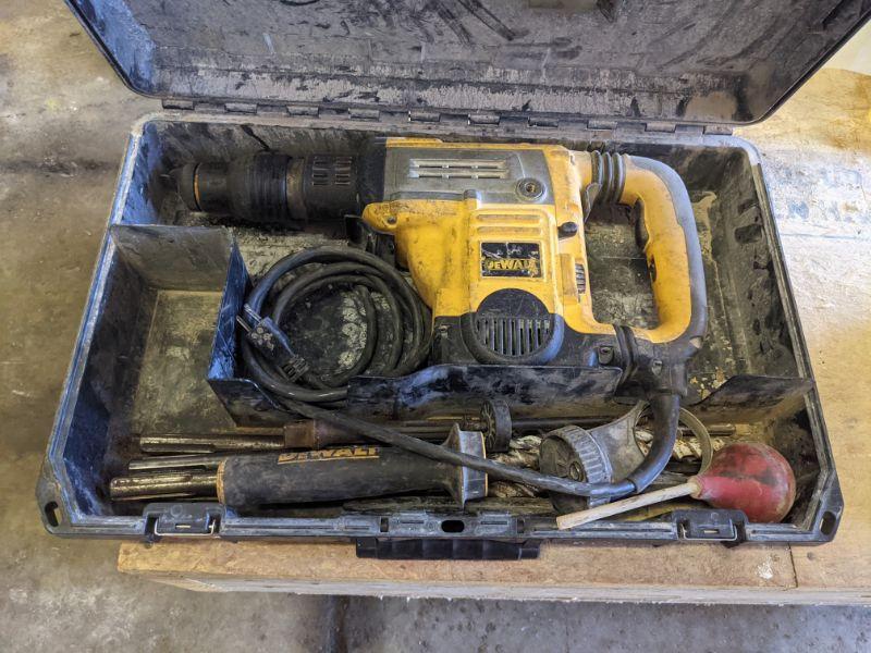 Dewalt 1 3/4" Rotary Hammer Drill