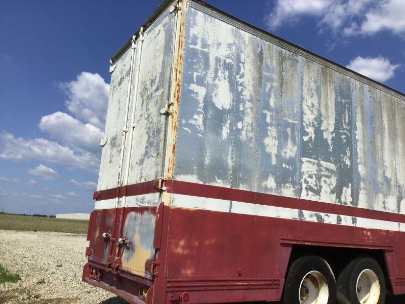 1983 Kentucky Moving Van Trailer