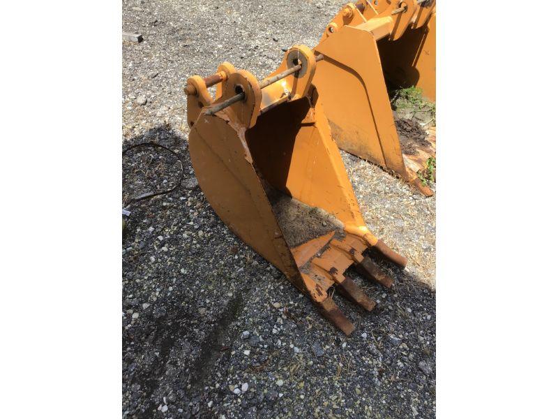 Case 580 18" Trench Bucket