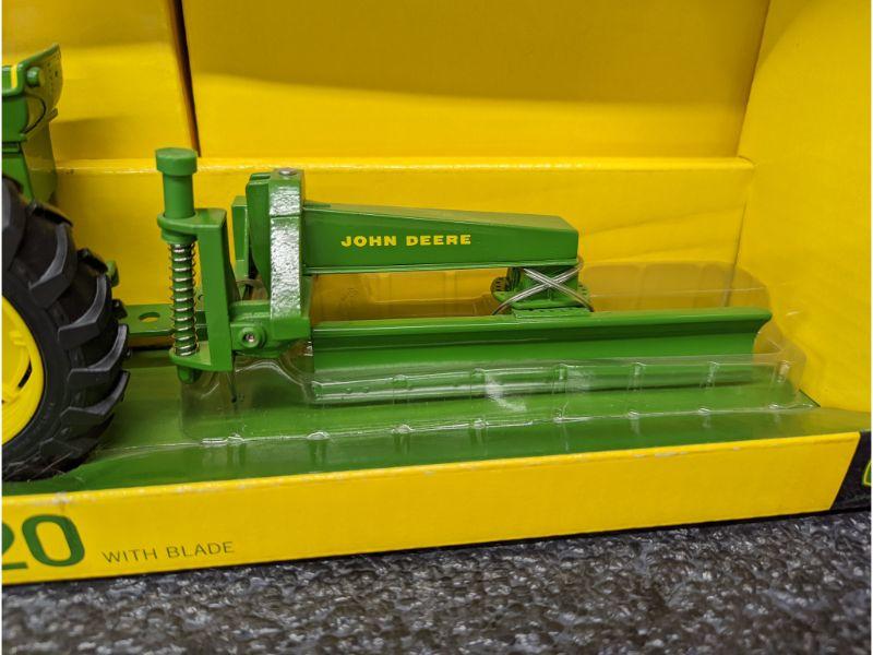 1956 JD 720 W/ blade