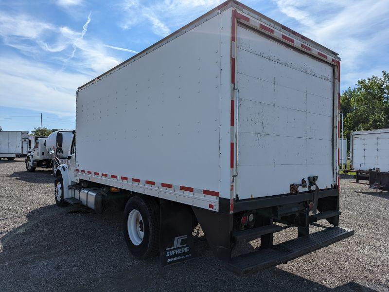 2014 Freightliner M2106 Box Truck