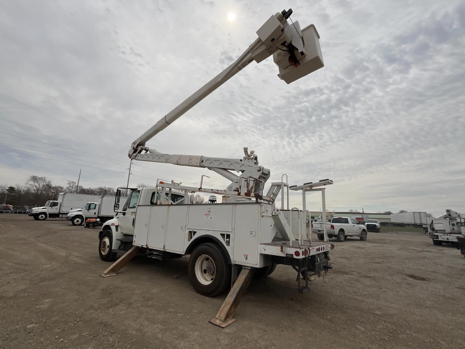 2013 International 4300 Bucket Truck