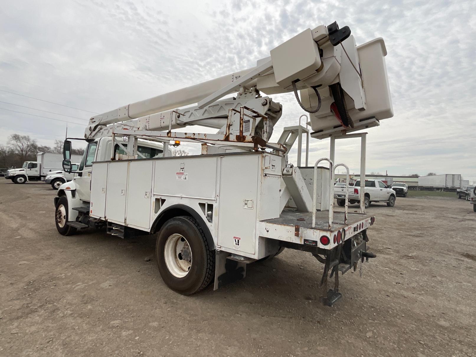 2013 International 4300 Bucket Truck