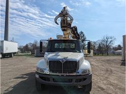 2015 International 4300 Digger Derrick