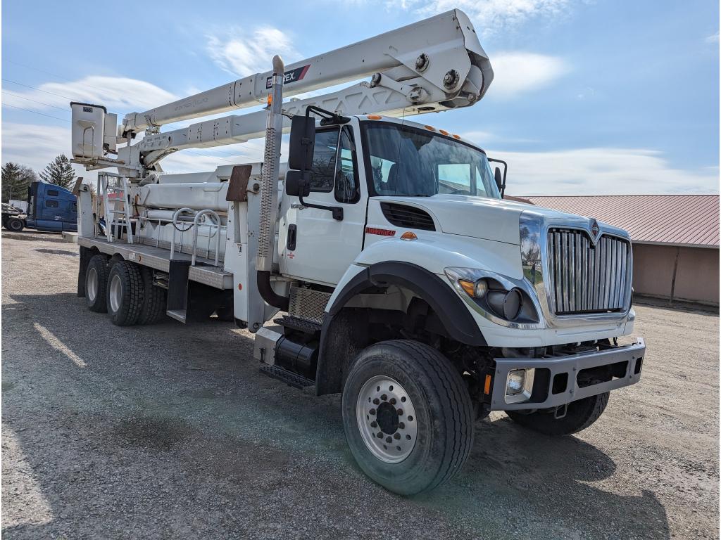 2014 International 7500 Elevator Bucket