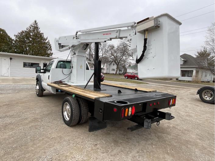 2011 Ford F450 Bucket Truck