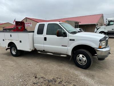 2004 Ford F350 Service Truck