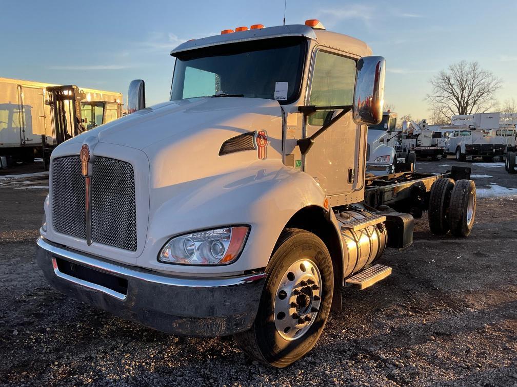 2018 Kenworth T370 Cab & Chassis