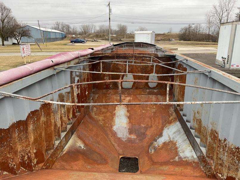 1979 Hawkeye Eagle Grain Trailer