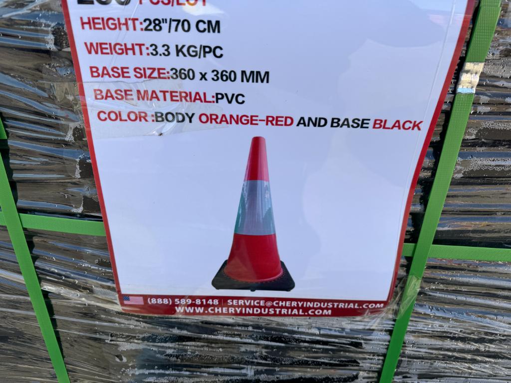 50 Traffic Cones