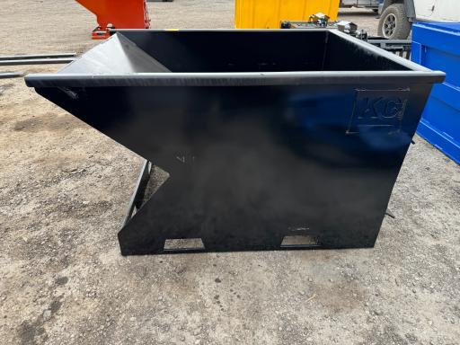 1.5 Cubic Yard Skid Steer  Hopper