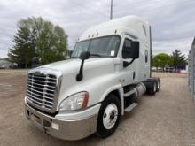 2018 Freightliner CA125 Sleeper