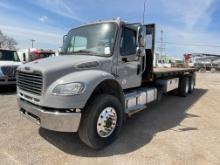 2018 Freightliner M2106 Flatbed w/ Moffett Hookup