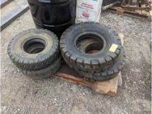 2 Carlisle 7.00-12 & 2 Deestone 6.90/6.00-9 Forklift Tires