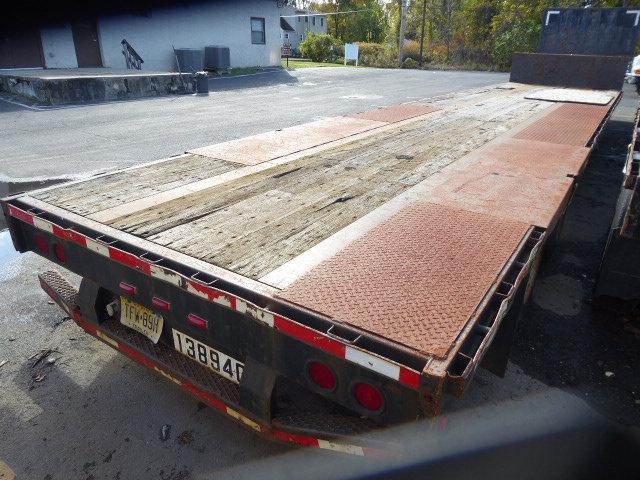 2000 Fontaine Drop Deck Trailer