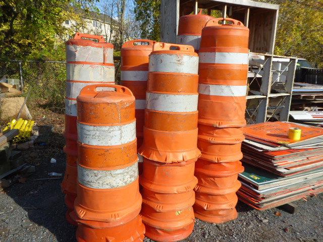 Drum Traffic Barriers  (36 Each)  (Lot)