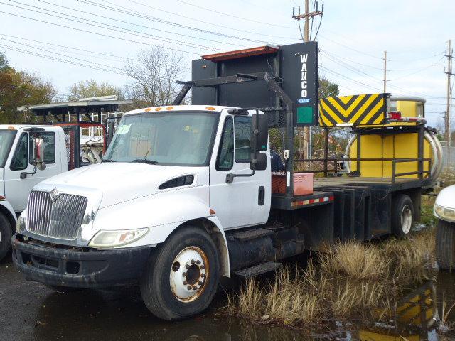 2004 International 4300 Single Axle Attenuator Truck