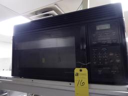 GE Spacemaker XL1400 Microwave