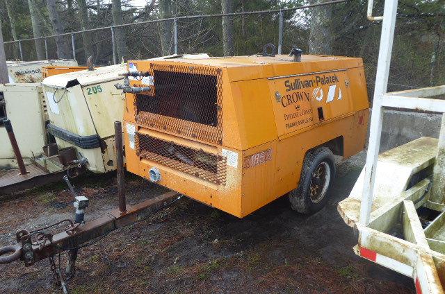 2006 Sullivan-Palatek Tow-Behind Air Compressor