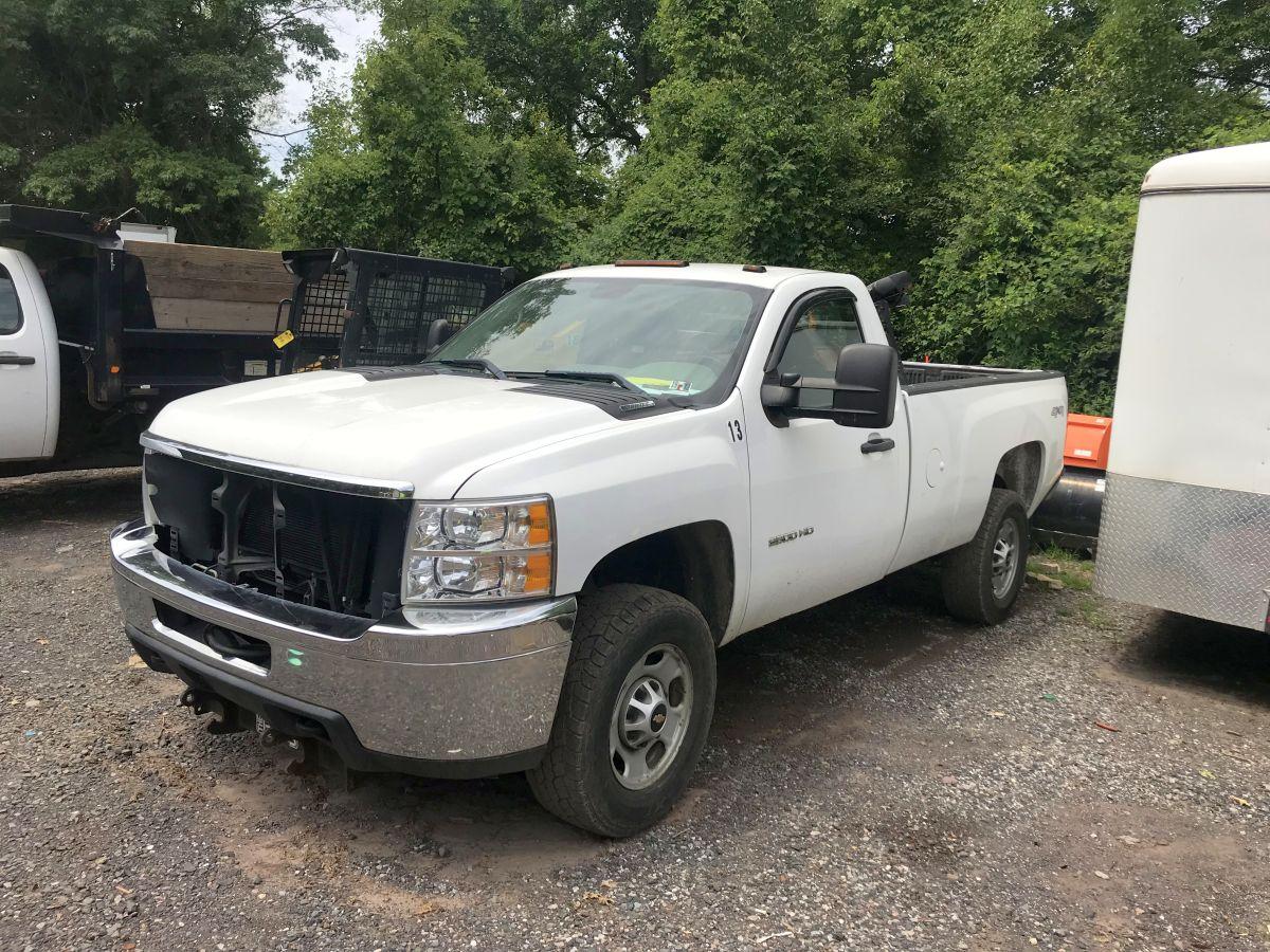 2013 Chevrolet 2500hd Silverado 4x4 Pick-up Truck