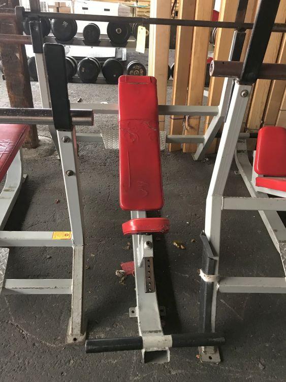 Streamline Incline Weight Lifting Bench w/Bar