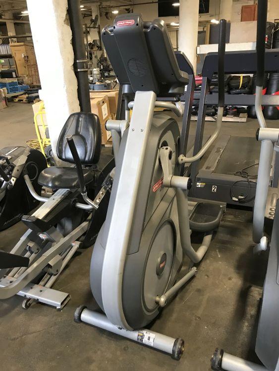 Star Trac Elite, m/n 6230-SINTPO Elliptical Exercise Machine