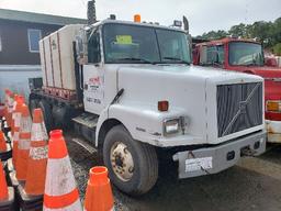 1997 Volvo WG64 Ditch Witch Mixing Truck