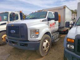 2016 Ford F750 Crew Cab Utility Truck