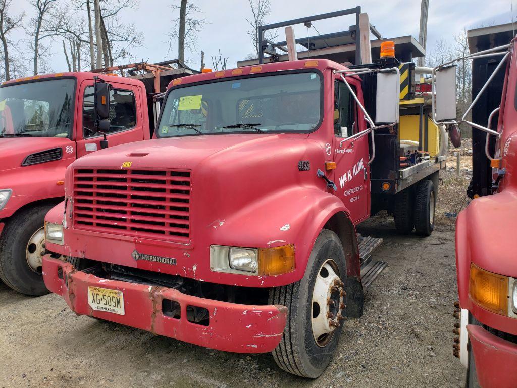 1999 International 4700 T444E Single Axle Attenuator Truck